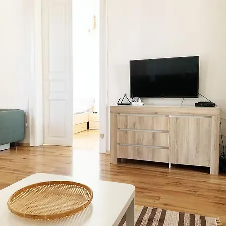 Big Apartment *